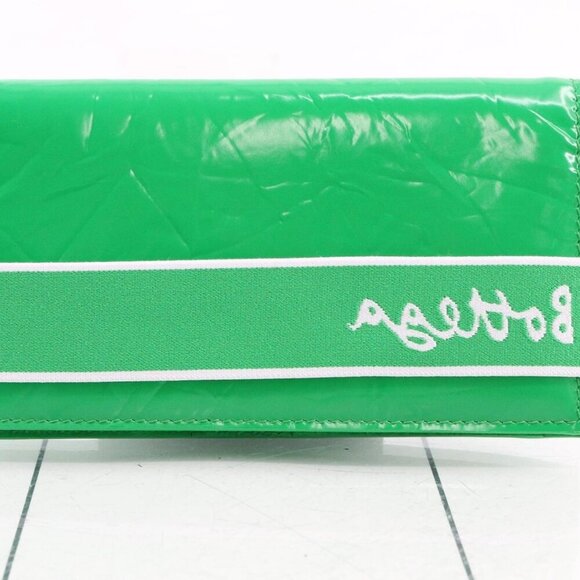 Bottega Veneta Handbags - Bottega Veneta Intrecciato Green Wallet